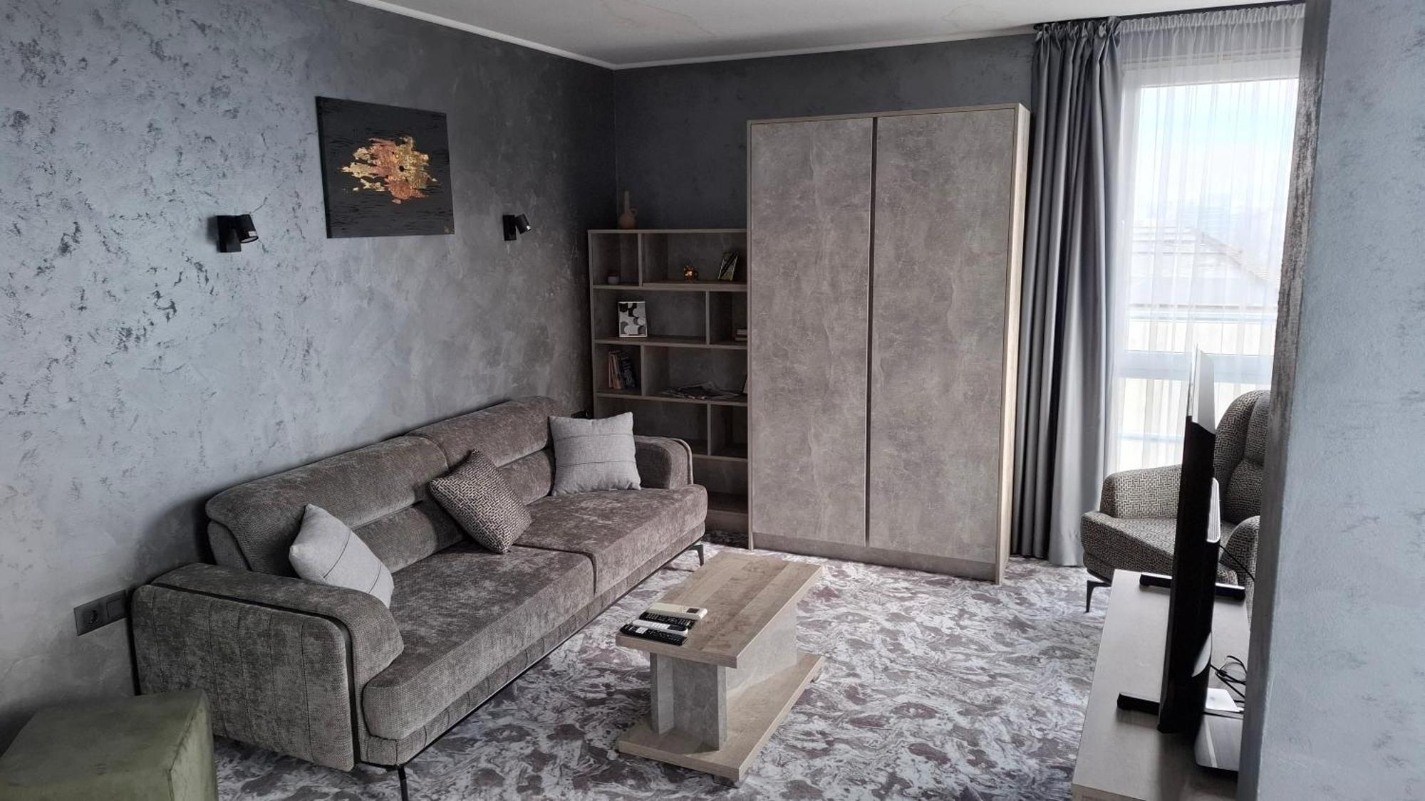 Rcr Einstein Studios 2 Sofia Luaran gambar